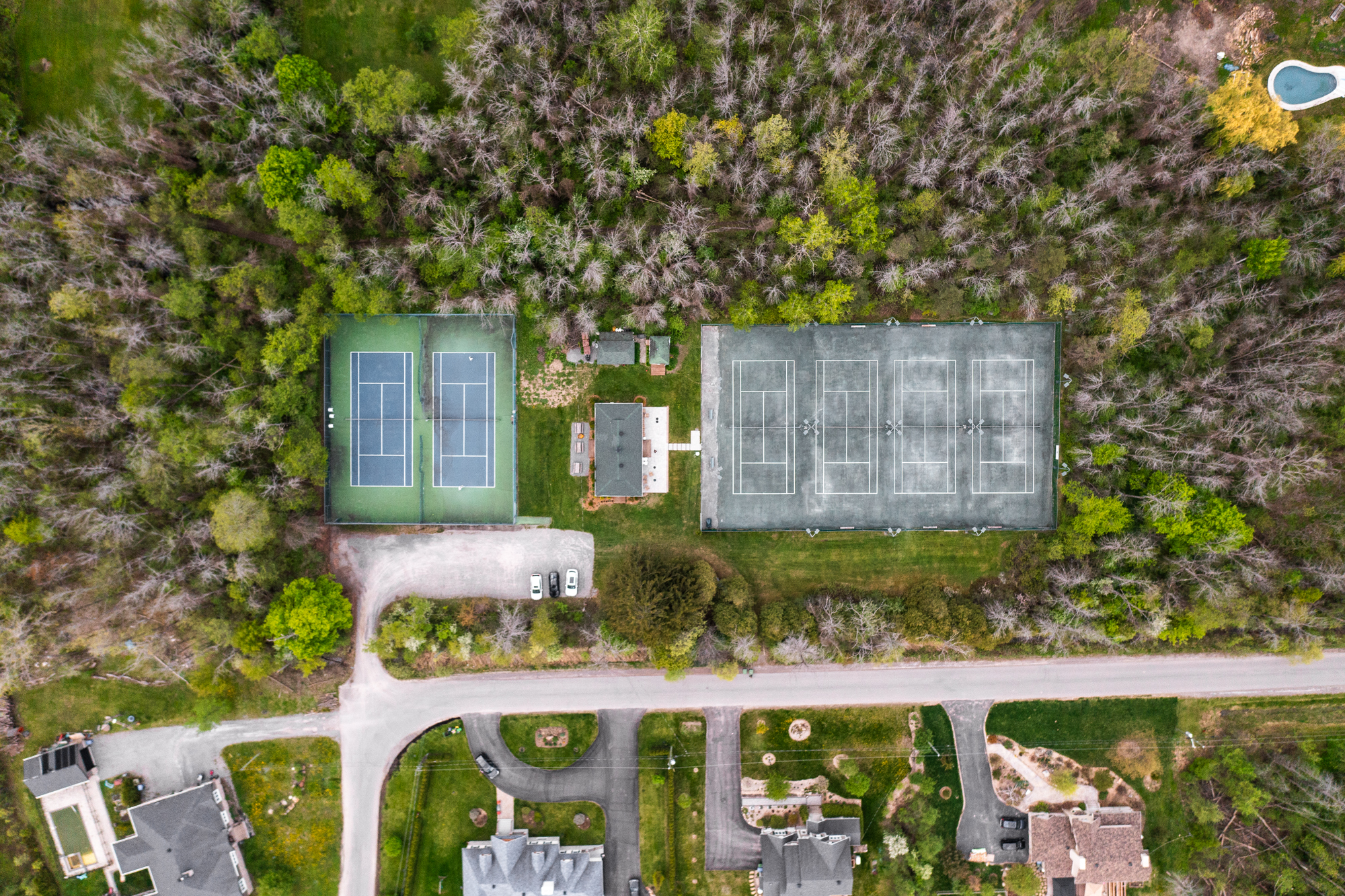 Royal Oak courts aerial view
